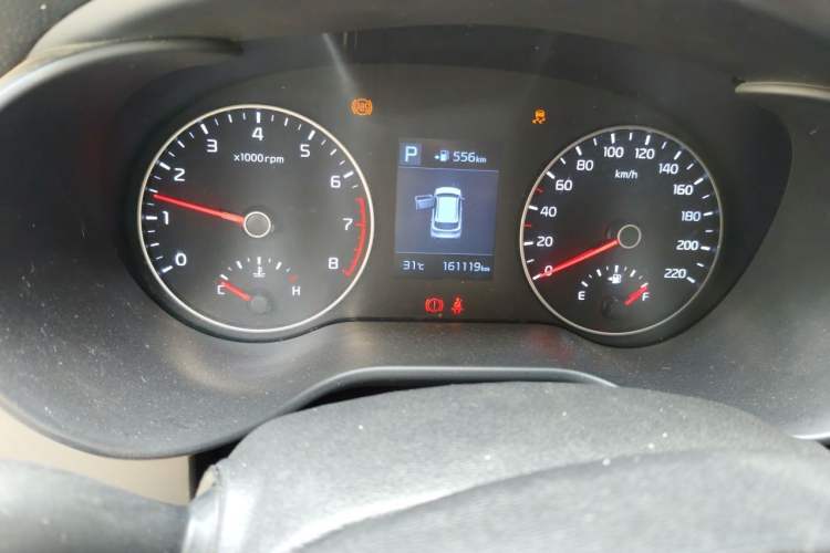 Used Kia KX Cross 2018 1.6L Automatic Dynamic Sunroof Version Odometer Close Up