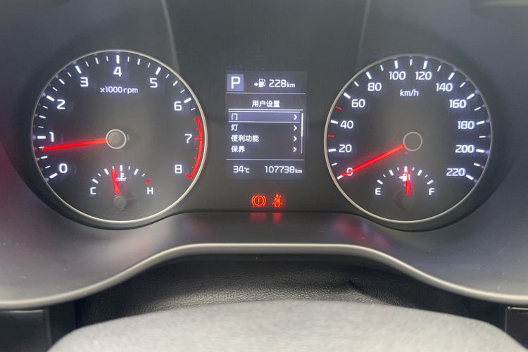 Used Kia KX Cross 2018 1.6L Automatic Dynamic Sunroof Version Odometer Close Up