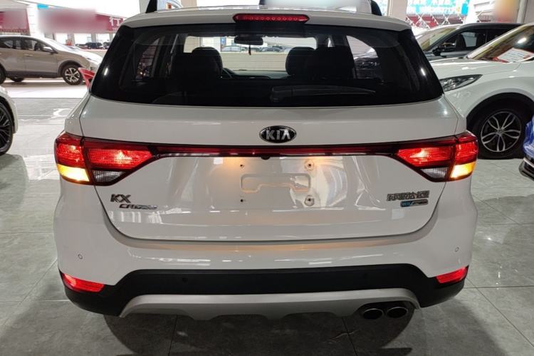 Used Kia KX Cross 2018 1.6L Automatic Dynamic Sunroof Version Rear