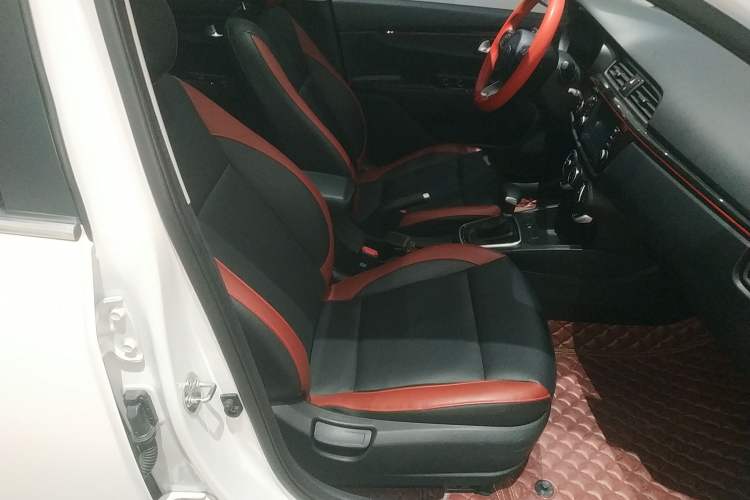 Used Kia KX Cross 2018 1.6L Automatic Dynamic Sunroof Version Right Front Seat