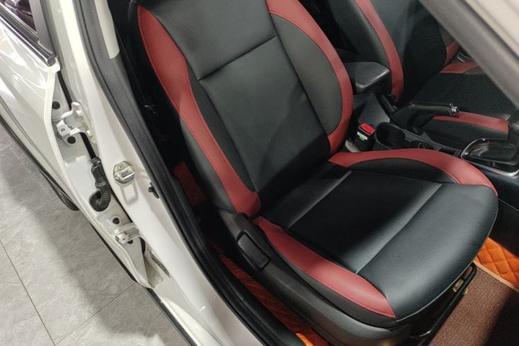 Used Kia KX Cross 2018 1.6L Automatic Dynamic Sunroof Version Right Front Seat