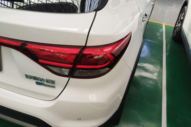 Used Kia KX Cross 2018 1.6L Automatic Dynamic Sunroof Version Right Rear Taillight