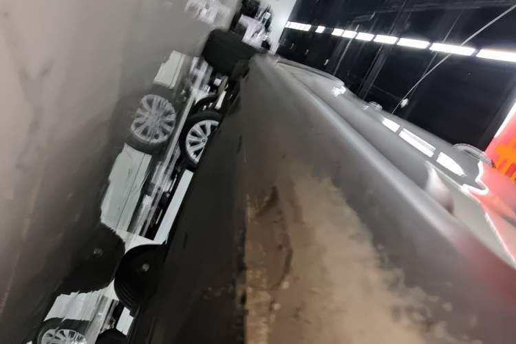 Used Kia KX Cross 2018 1.6L Automatic Dynamic Sunroof Version Right Side Sill
