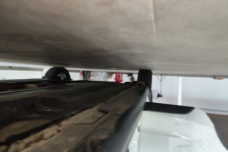 Used Kia KX Cross 2018 1.6L Automatic Dynamic Sunroof Version Right Side Sill