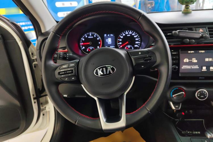 Used Kia KX Cross 2018 1.6L Automatic Dynamic Sunroof Version Steering Wheel