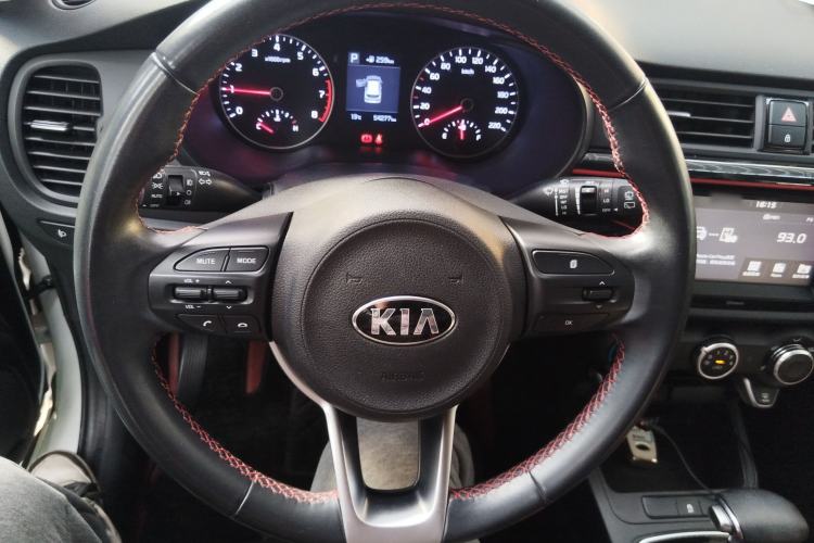 Used Kia KX Cross 2018 1.6L Automatic Dynamic Sunroof Version Steering Wheel