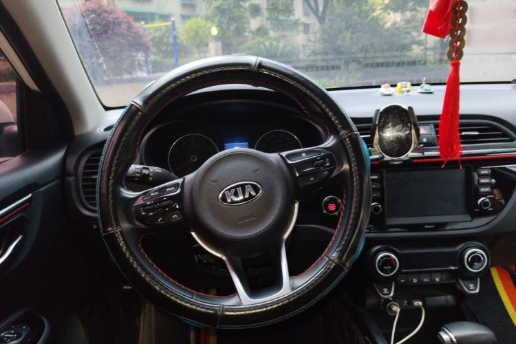 Used Kia KX Cross 2018 1.6L Automatic Dynamic Sunroof Version Steering Wheel