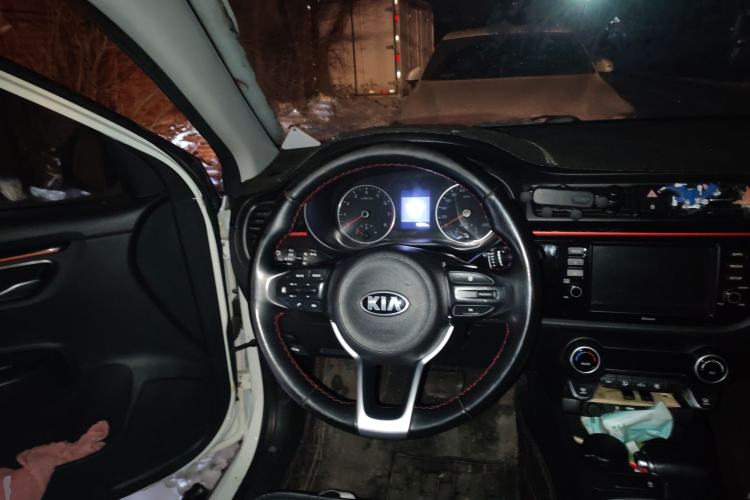 Used Kia KX Cross 2018 1.6L Automatic Dynamic Sunroof Version Steering Wheel