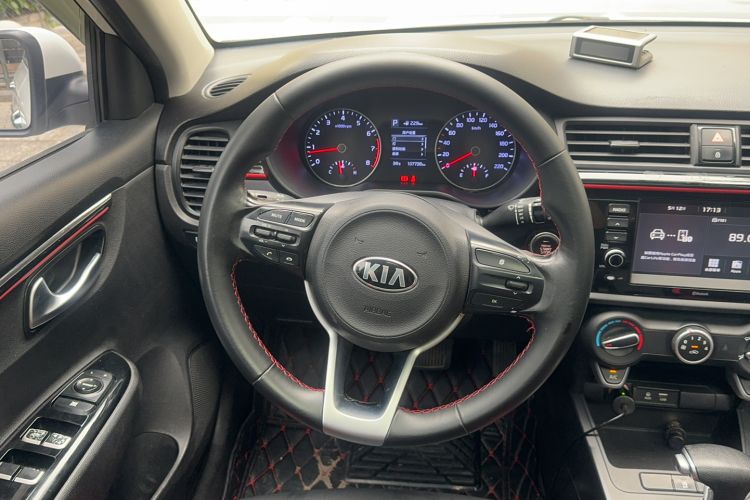 Used Kia KX Cross 2018 1.6L Automatic Dynamic Sunroof Version Steering Wheel
