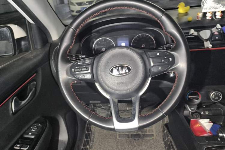 Used Kia KX Cross 2018 1.6L Automatic Dynamic Sunroof Version Steering Wheel
