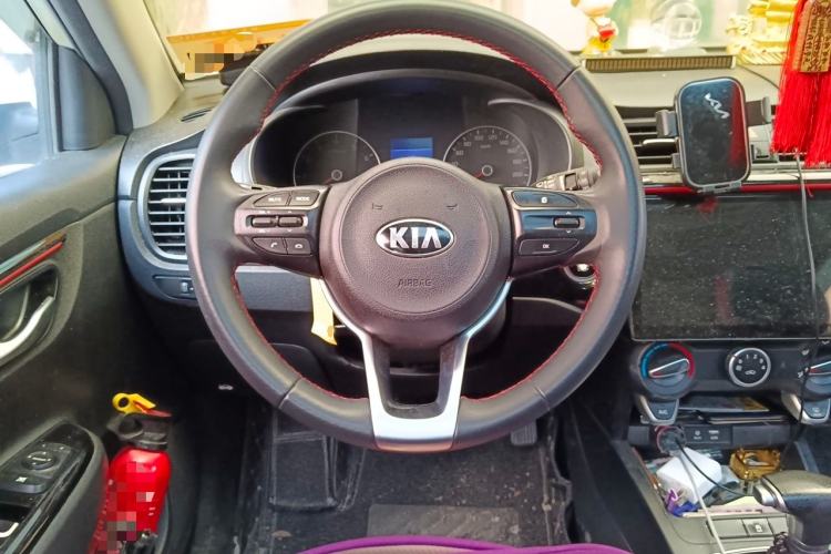 Used Kia KX Cross 2018 1.6L Automatic Dynamic Sunroof Version Steering Wheel