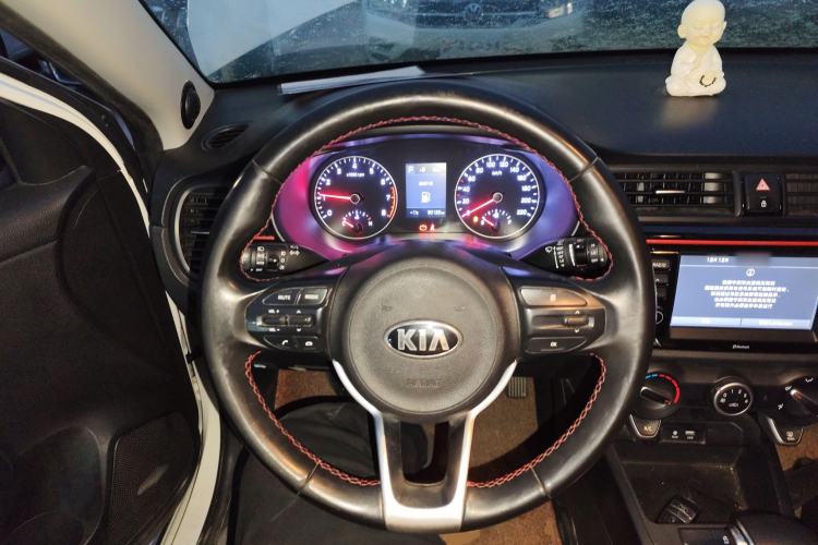 Used Kia KX Cross 2018 1.6L Automatic Dynamic Sunroof Version Steering Wheel