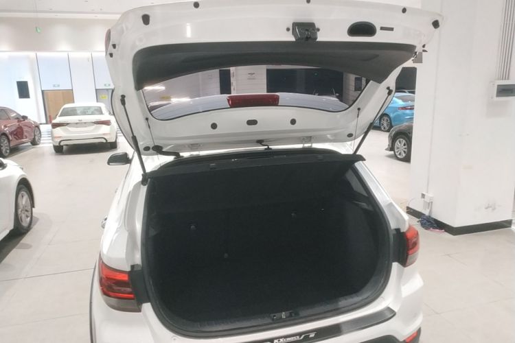 Used Kia KX Cross 2018 1.6L Automatic Dynamic Sunroof Version Trunk