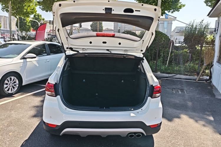 Used Kia KX Cross 2018 1.6L Automatic Dynamic Sunroof Version Trunk