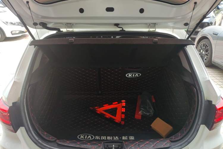 Used Kia KX Cross 2018 1.6L Automatic Dynamic Sunroof Version Trunk