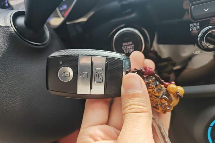 Used Kia KX Cross 2018 1.6L Automatic Dynamic Sunroof Version Vehicle Key