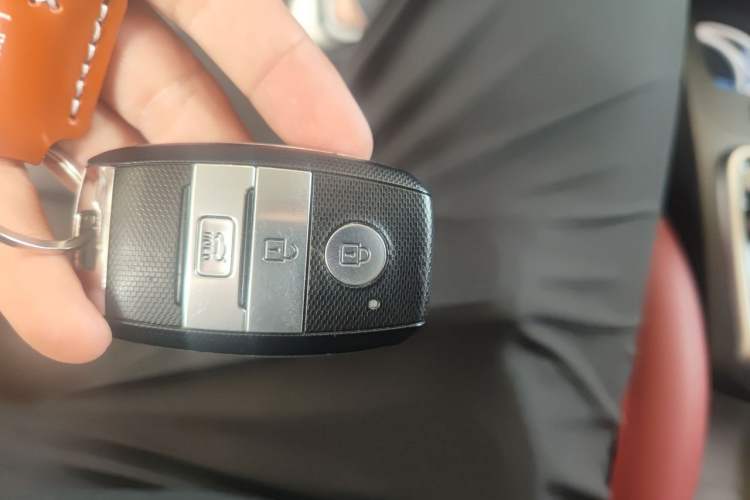Used Kia KX Cross 2018 1.6L Automatic Dynamic Sunroof Version Vehicle Key