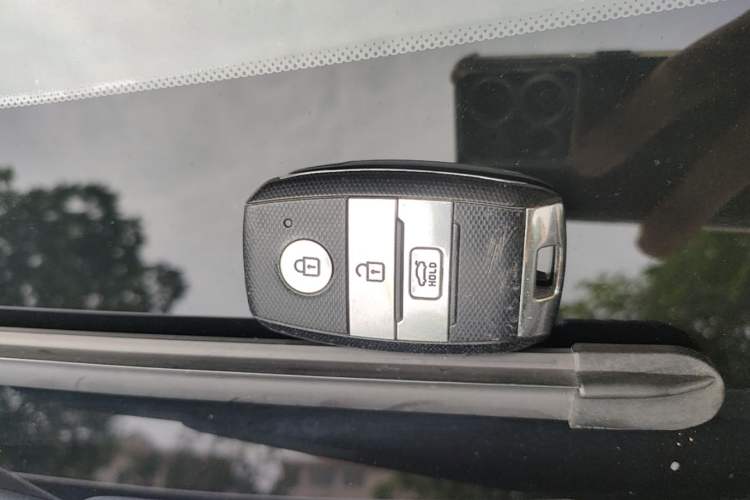 Used Kia KX Cross 2018 1.6L Automatic Dynamic Sunroof Version Vehicle Key