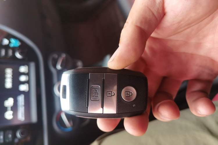 Used Kia KX Cross 2018 1.6L Automatic Dynamic Sunroof Version Vehicle Key