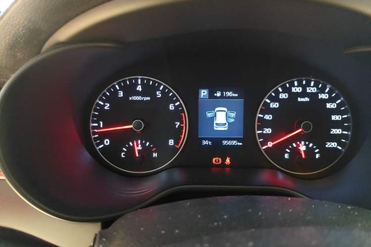 Used Kia KX Cross 2019 1.6L Automatic Dynamic Sunroof Version China VI Instrument Cluster