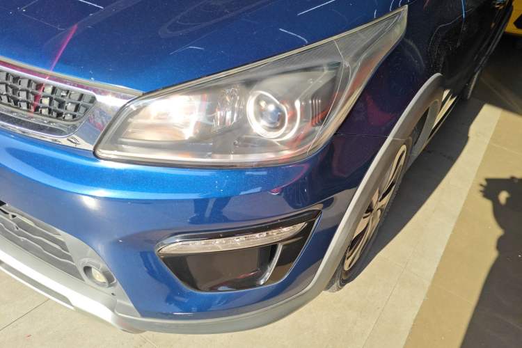 Used Kia KX Cross 2019 1.6L Automatic Dynamic Sunroof Version China VI Left Front Headlight