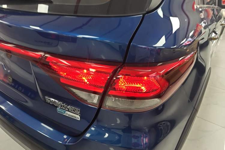 Used Kia KX Cross 2019 1.6L Automatic Dynamic Sunroof Version China VI Right Rear Taillight