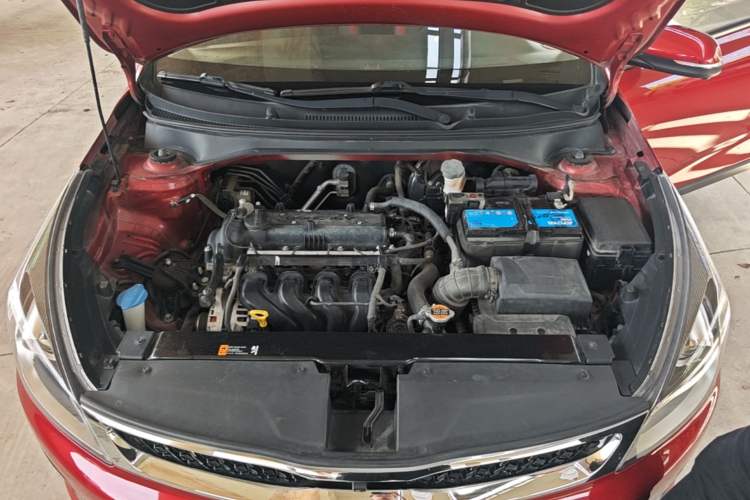 Used Kia KX Cross 2019 1.6L Automatic Dynamic Sunroof Version China VI Engine Bay