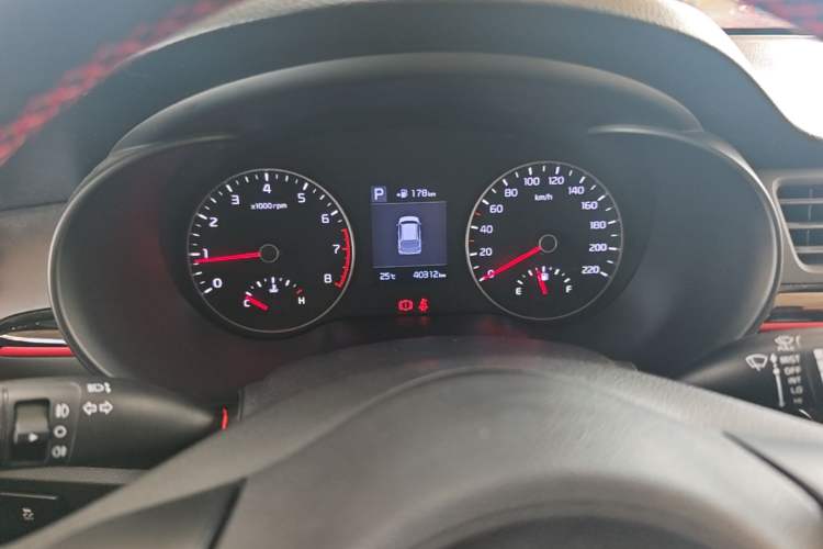Used Kia KX Cross 2019 1.6L Automatic Dynamic Sunroof Version China VI Instrument Cluster