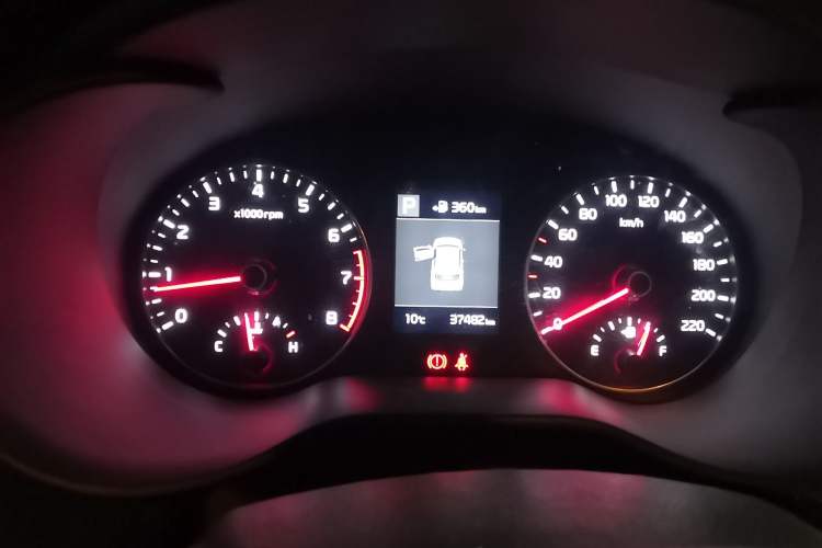 Used Kia KX Cross 2019 1.6L Automatic Dynamic Sunroof Version China VI Instrument Cluster