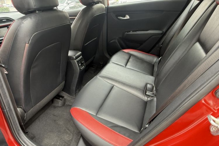 Used Kia KX Cross 2019 1.6L Automatic Dynamic Sunroof Version China VI Interior 1