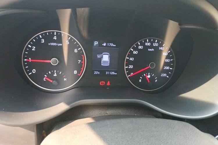 Used Kia KX Cross 2019 1.6L Automatic Dynamic Sunroof Version China VI Odometer Close Up