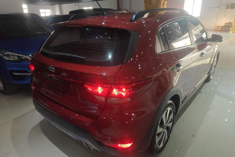 Used Kia KX Cross 2019 1.6L Automatic Dynamic Sunroof Version China VI Rear Right 45 Deg
