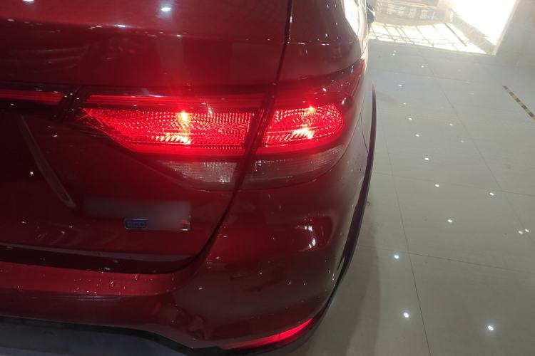 Used Kia KX Cross 2019 1.6L Automatic Dynamic Sunroof Version China VI Right Rear Taillight