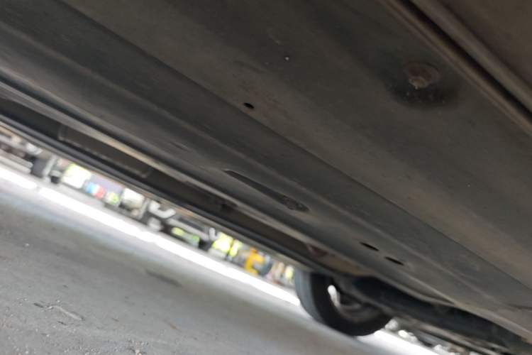 Used Kia KX Cross 2019 1.6L Automatic Dynamic Sunroof Version China VI Right Side Sill