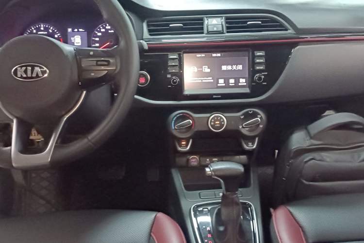 Used Kia KX Cross 2019 1.6L Automatic Dynamic Sunroof Version China VI Audio And AC Panel