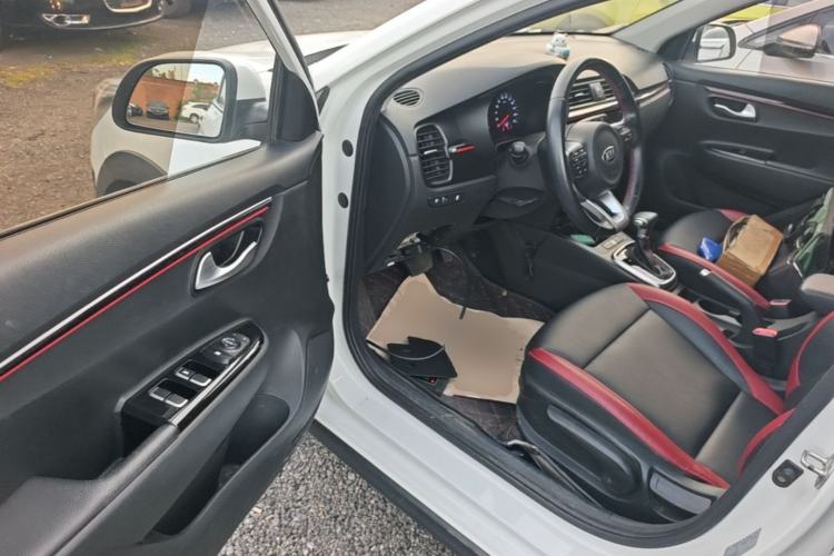 Used Kia KX Cross 2019 1.6L Automatic Dynamic Sunroof Version China VI Driver Seat