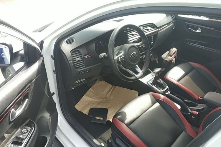 Used Kia KX Cross 2019 1.6L Automatic Dynamic Sunroof Version China VI Driver Seat