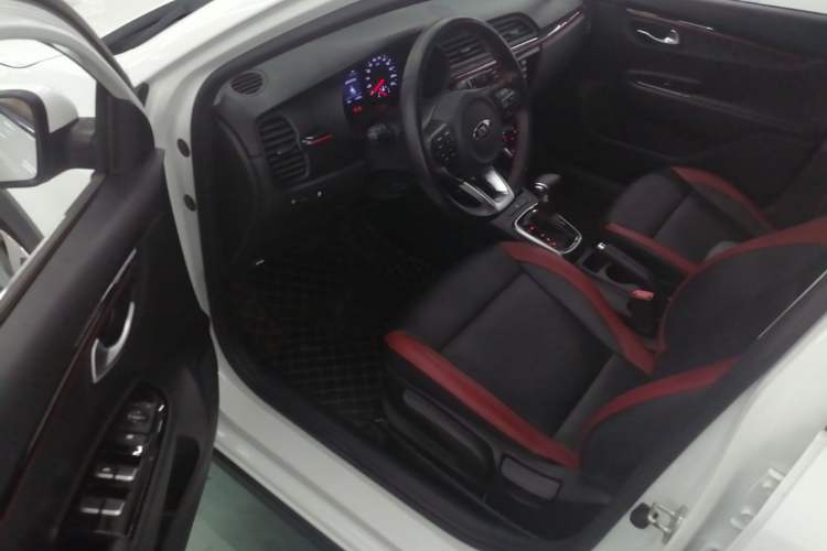 Used Kia KX Cross 2019 1.6L Automatic Dynamic Sunroof Version China VI Driver Seat