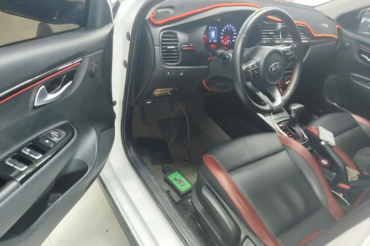 Used Kia KX Cross 2019 1.6L Automatic Dynamic Sunroof Version China VI Driver Seat