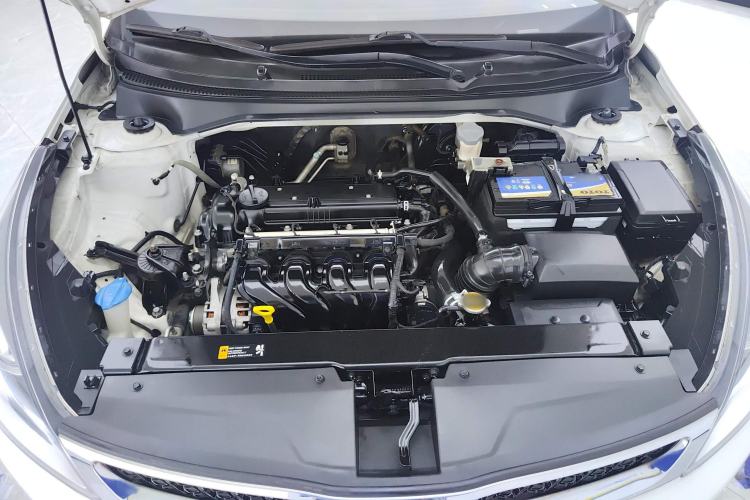 Used Kia KX Cross 2019 1.6L Automatic Dynamic Sunroof Version China VI Engine Bay