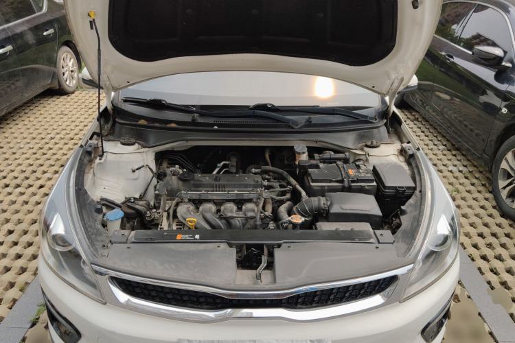Used Kia KX Cross 2019 1.6L Automatic Dynamic Sunroof Version China VI Engine Bay
