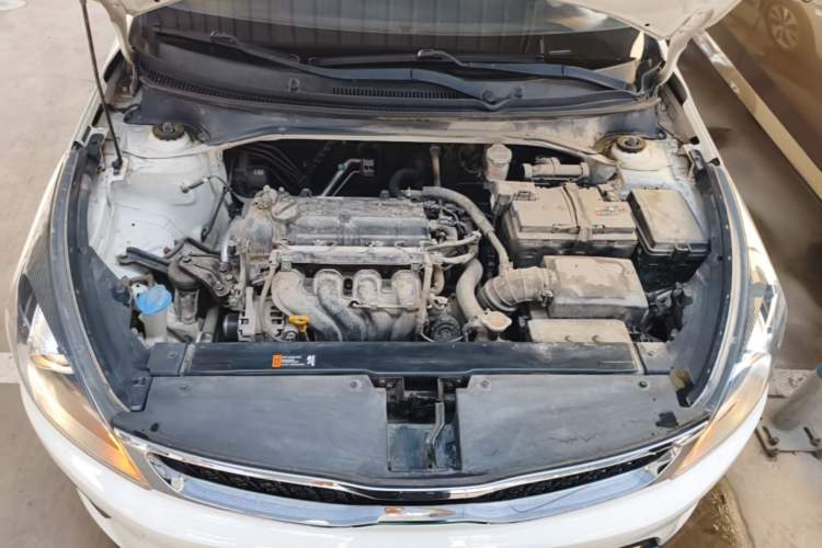 Used Kia KX Cross 2019 1.6L Automatic Dynamic Sunroof Version China VI Engine Bay