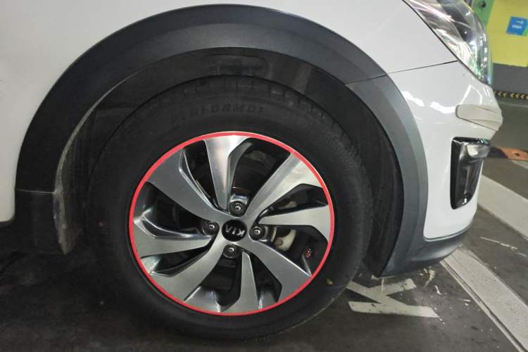 Used Kia KX Cross 2019 1.6L Automatic Dynamic Sunroof Version China VI Exterior 1