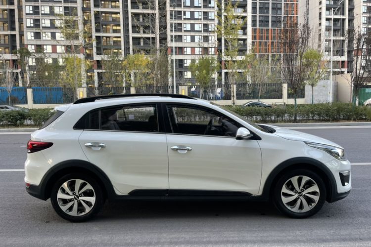 Used Kia KX Cross 2019 1.6L Automatic Dynamic Sunroof Version China VI Exterior 4