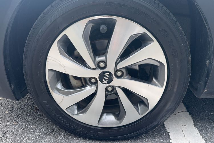 Used Kia KX Cross 2019 1.6L Automatic Dynamic Sunroof Version China VI Exterior 7