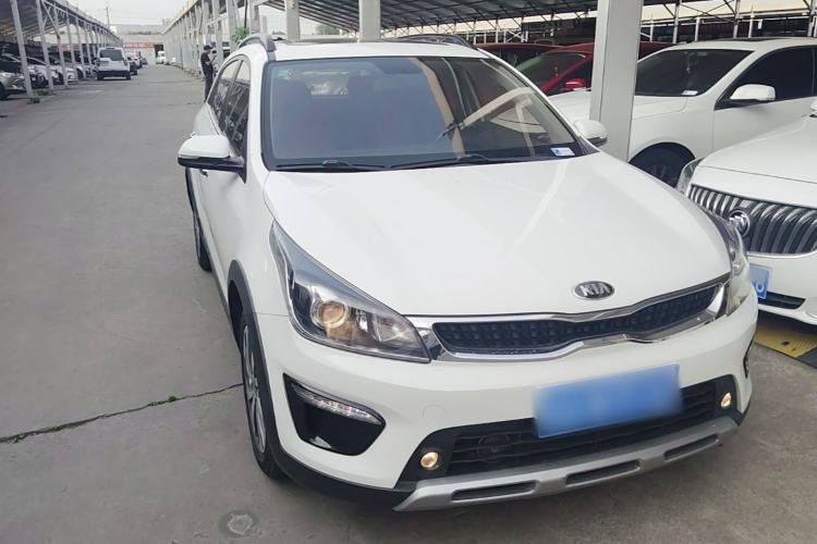 Used Kia KX Cross 2019 1.6L Automatic Dynamic Sunroof Version China VI Front Right 45 Deg