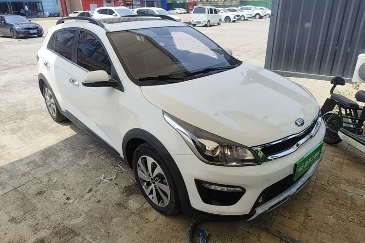 Used Kia KX Cross 2019 1.6L Automatic Dynamic Sunroof Version China VI Front Right 45 Deg