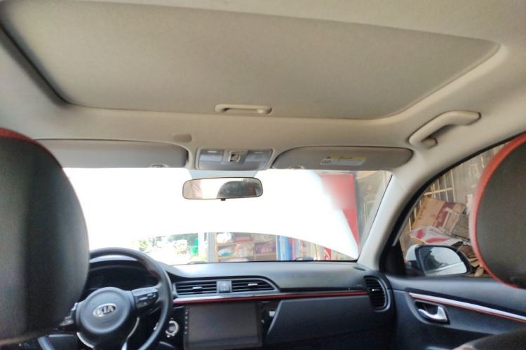 Used Kia KX Cross 2019 1.6L Automatic Dynamic Sunroof Version China VI Headliner