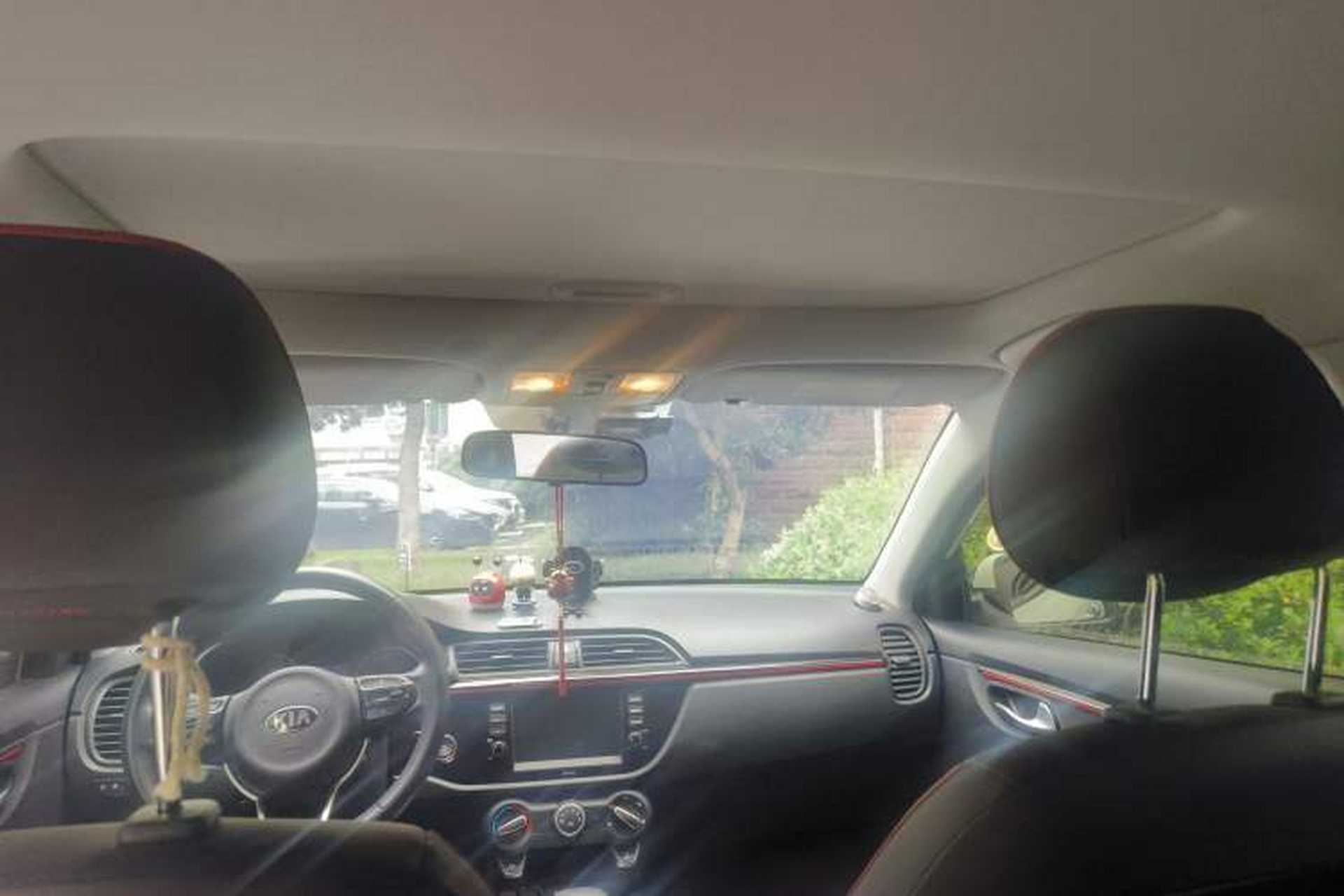 Used Kia KX Cross 2019 1.6L Automatic Dynamic Sunroof Version China VI Headliner