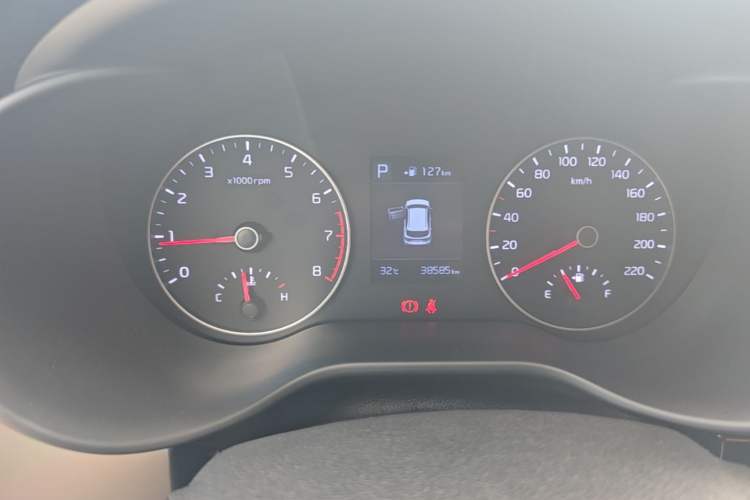 Used Kia KX Cross 2019 1.6L Automatic Dynamic Sunroof Version China VI Instrument Cluster